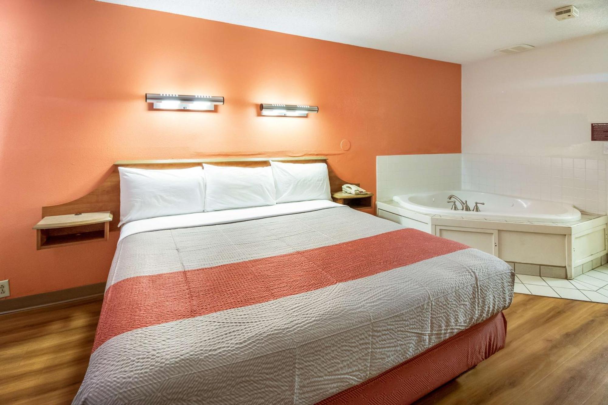 Motel 6-Dayton, Oh - Englewood Экстерьер фото