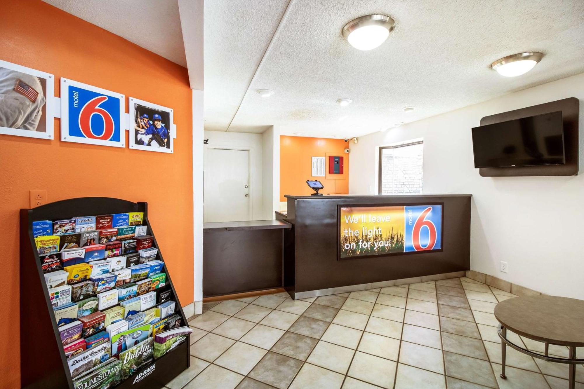 Motel 6-Dayton, Oh - Englewood Экстерьер фото